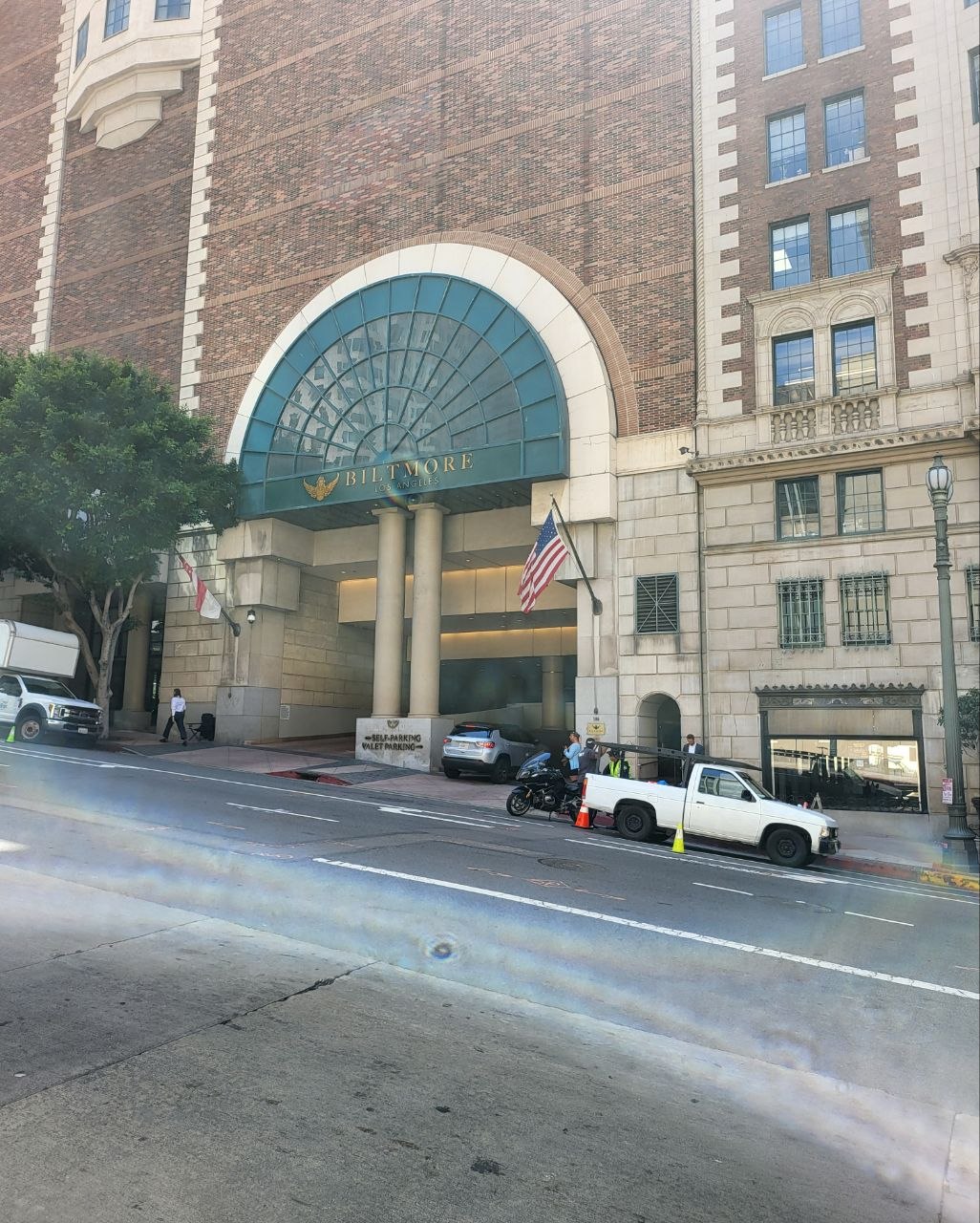 Biltmore Hotel 오르막